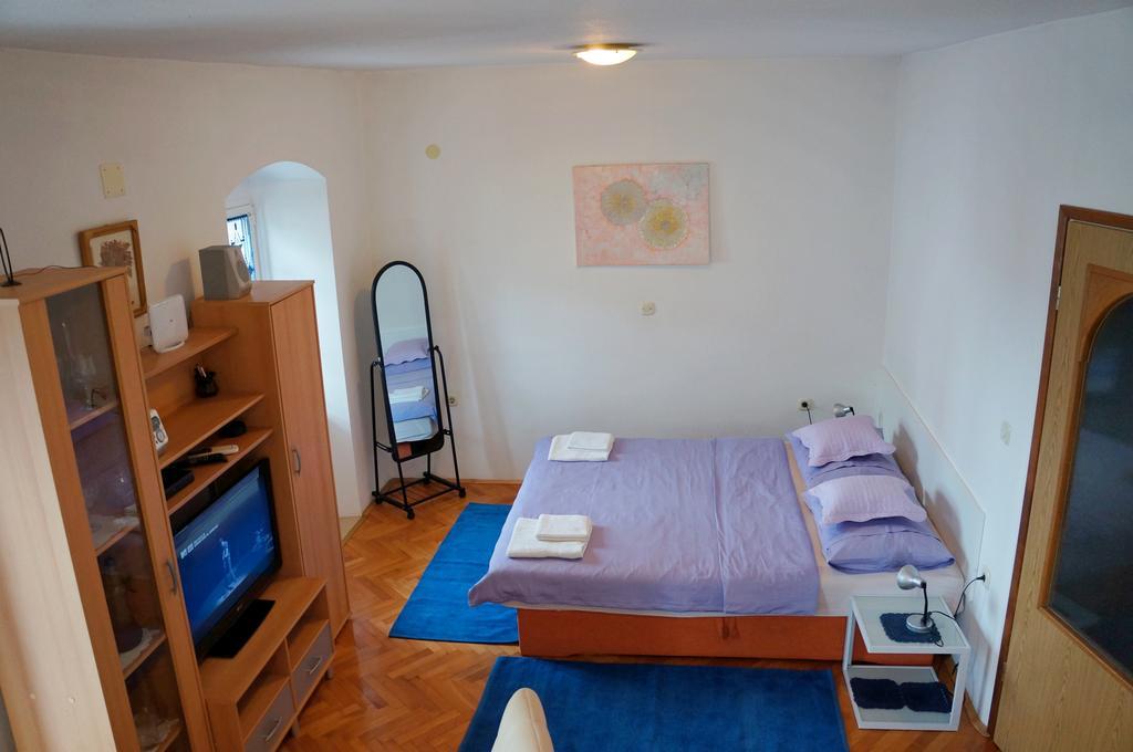 Kamena Apartment & Studio Makarska Ngoại thất bức ảnh