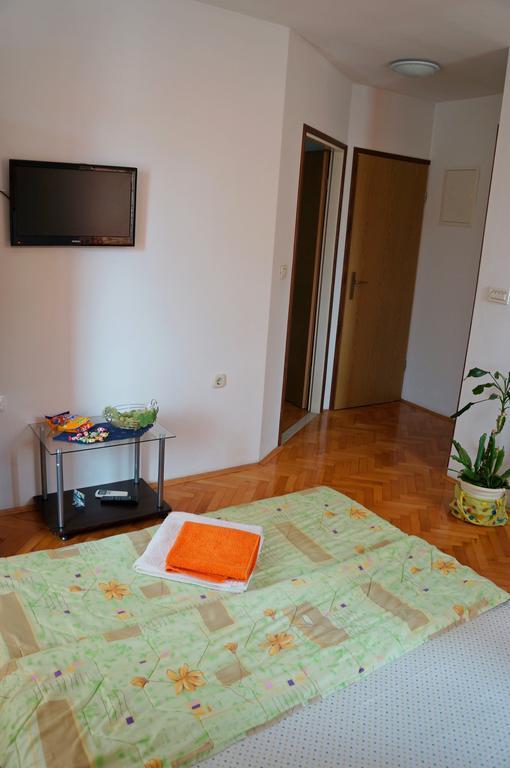 Kamena Apartment & Studio Makarska Ngoại thất bức ảnh