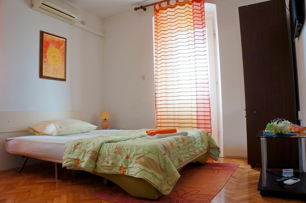 Kamena Apartment & Studio Makarska Ngoại thất bức ảnh