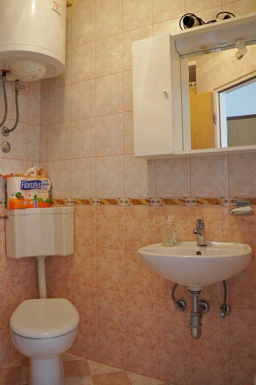 Kamena Apartment & Studio Makarska Ngoại thất bức ảnh